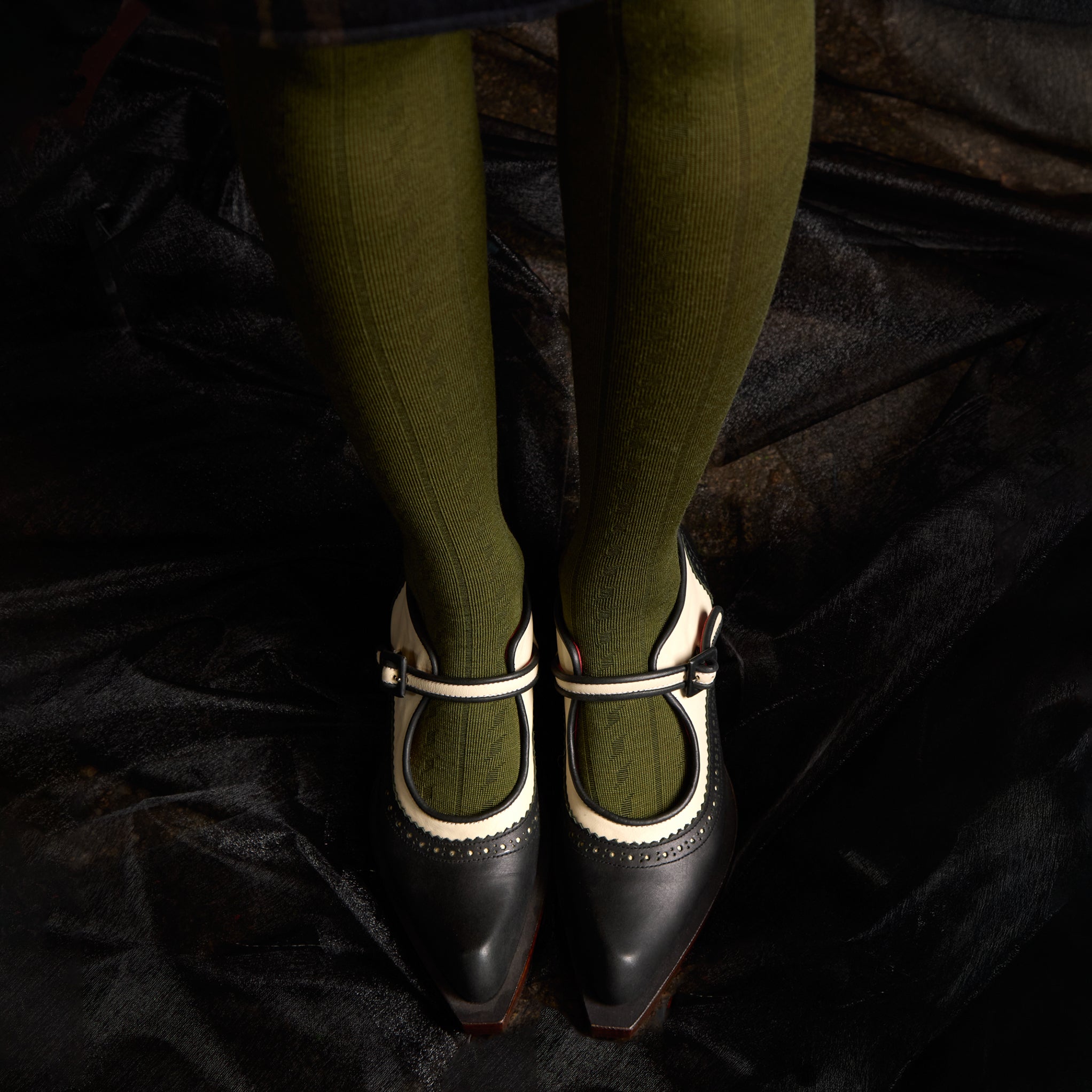 Merino Wool Tights - Form in Green